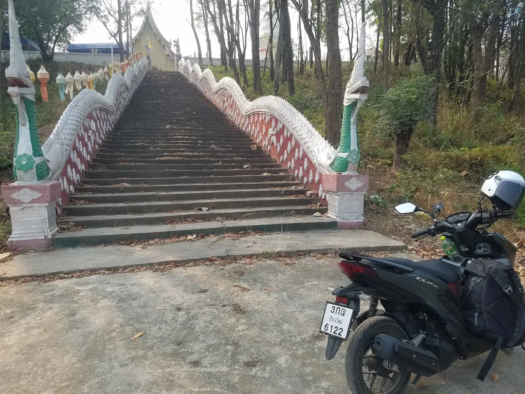 mae hong son motorbike loop