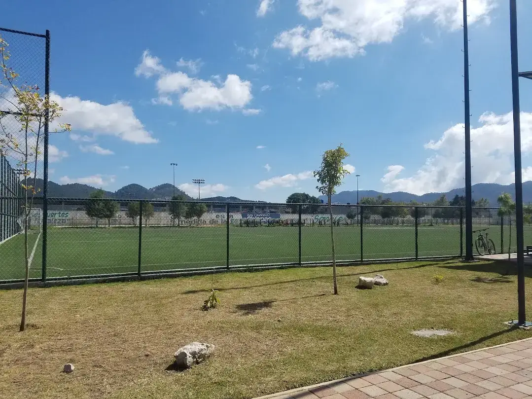 SEDEM Park facilities for calisthenics and running